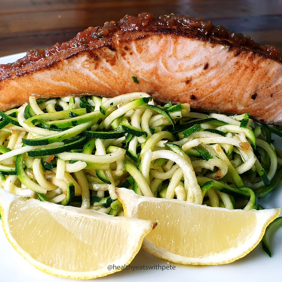 Cold Noodle Salad with Salmon and Tomato Jam