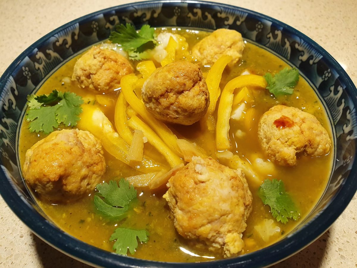 1 Pot Veggie Soup with Almond Curry Meatballs